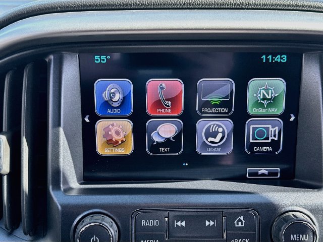 Used 2018 Chevrolet Colorado LT AWD/4WD image 15