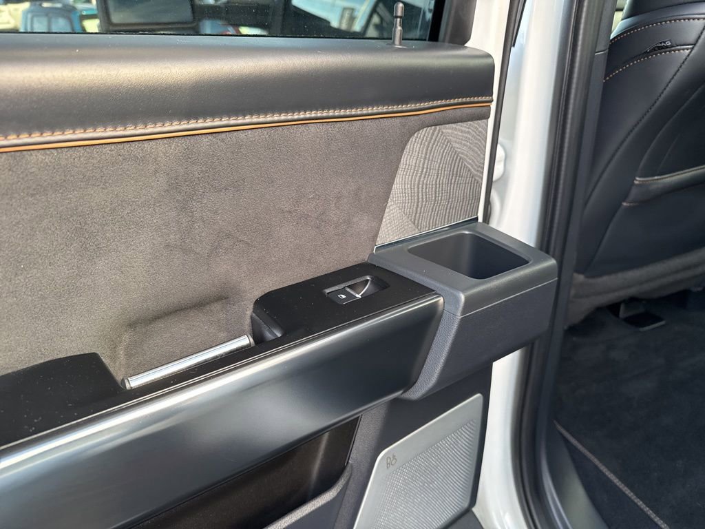 Used 2023 Ford F350 Platinum w/ FX4 Off-Road Package image 33