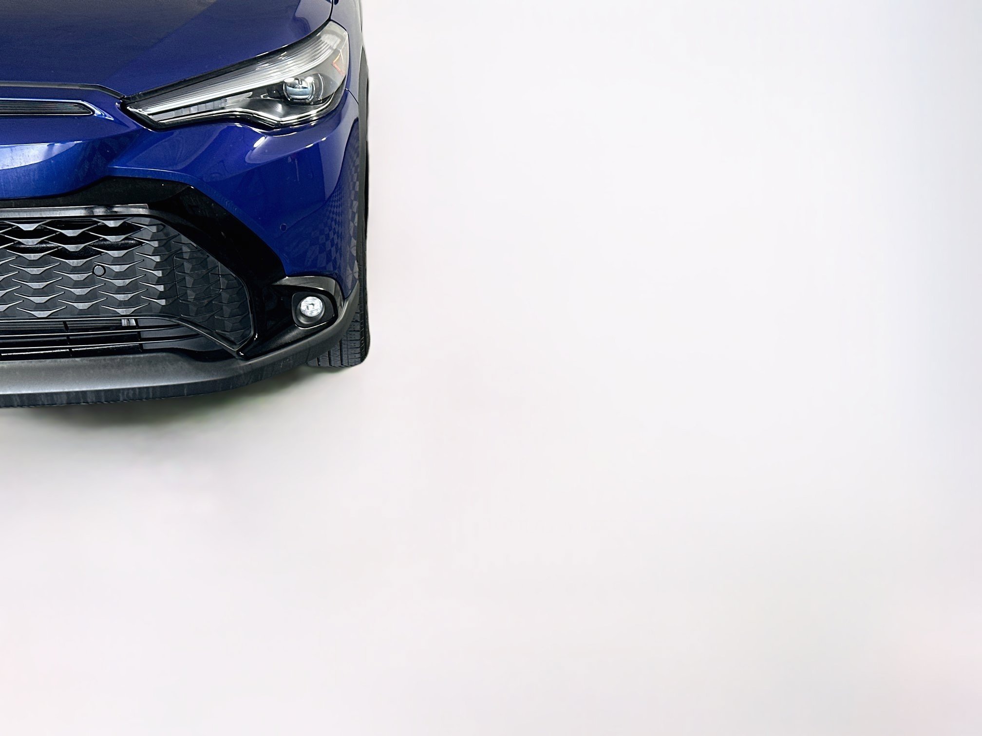 Certified 2023 Toyota Corolla Cross AWD Hybrid w/ Convenience Package image 9