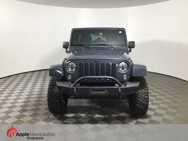 Used 2016 Jeep Wrangler Unlimited Sahara w/ Connectivity Group image 2
