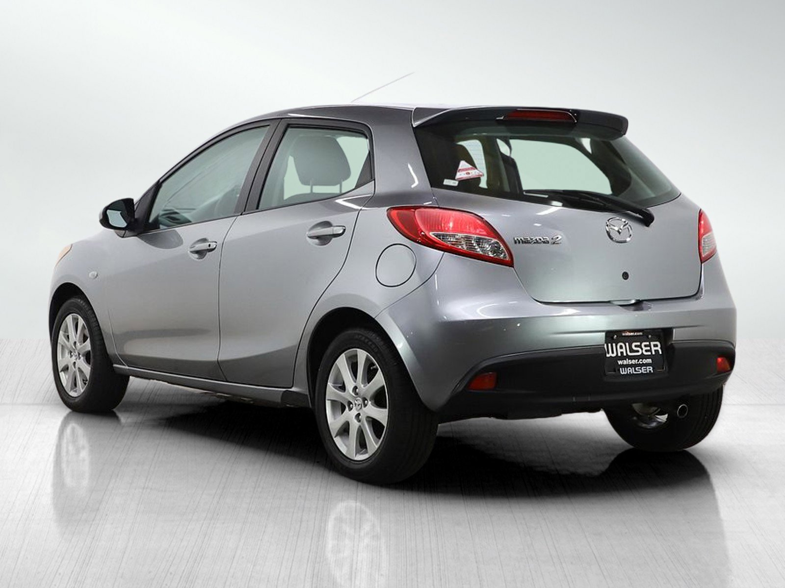 Used 2012 MAZDA MAZDA2 Touring image 3