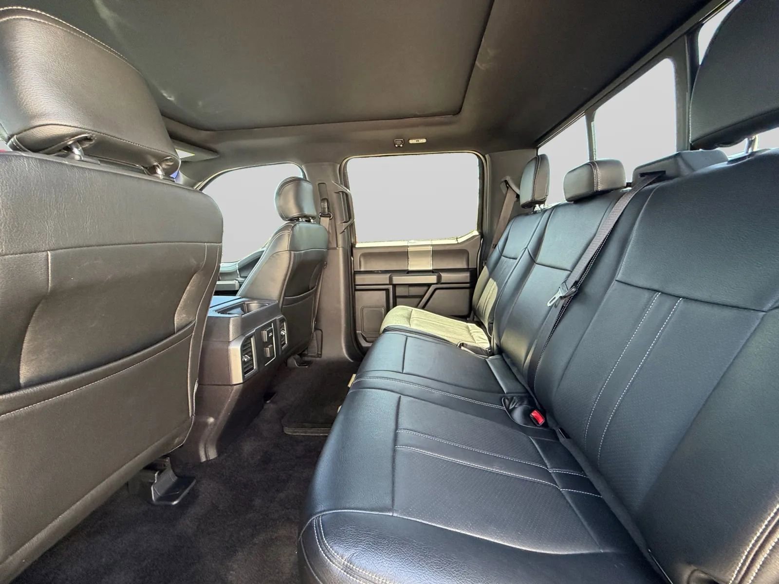 Used 2016 Ford F150 XLT w/ Equipment Group 302A Luxury image 28