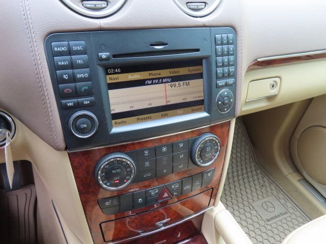 Used 2012 Mercedes-Benz GL 450 4MATIC image 28