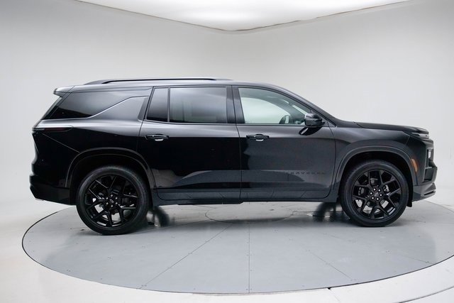 New 2026 Chevrolet Traverse RS image 9