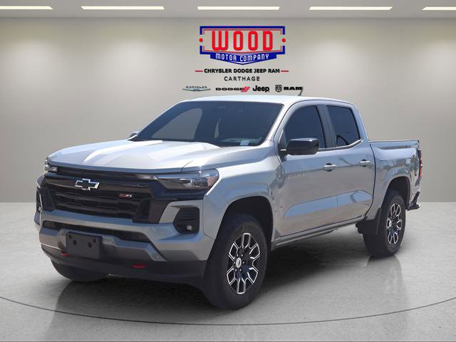 Used 2024 Chevrolet Colorado Z71 w/ Z71 Convenience Package 2 AWD/4WD image 8