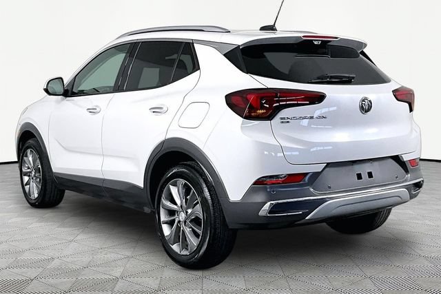 Used 2022 Buick Encore GX Essence w/ Advanced Technology Package AWD/4WD image 4