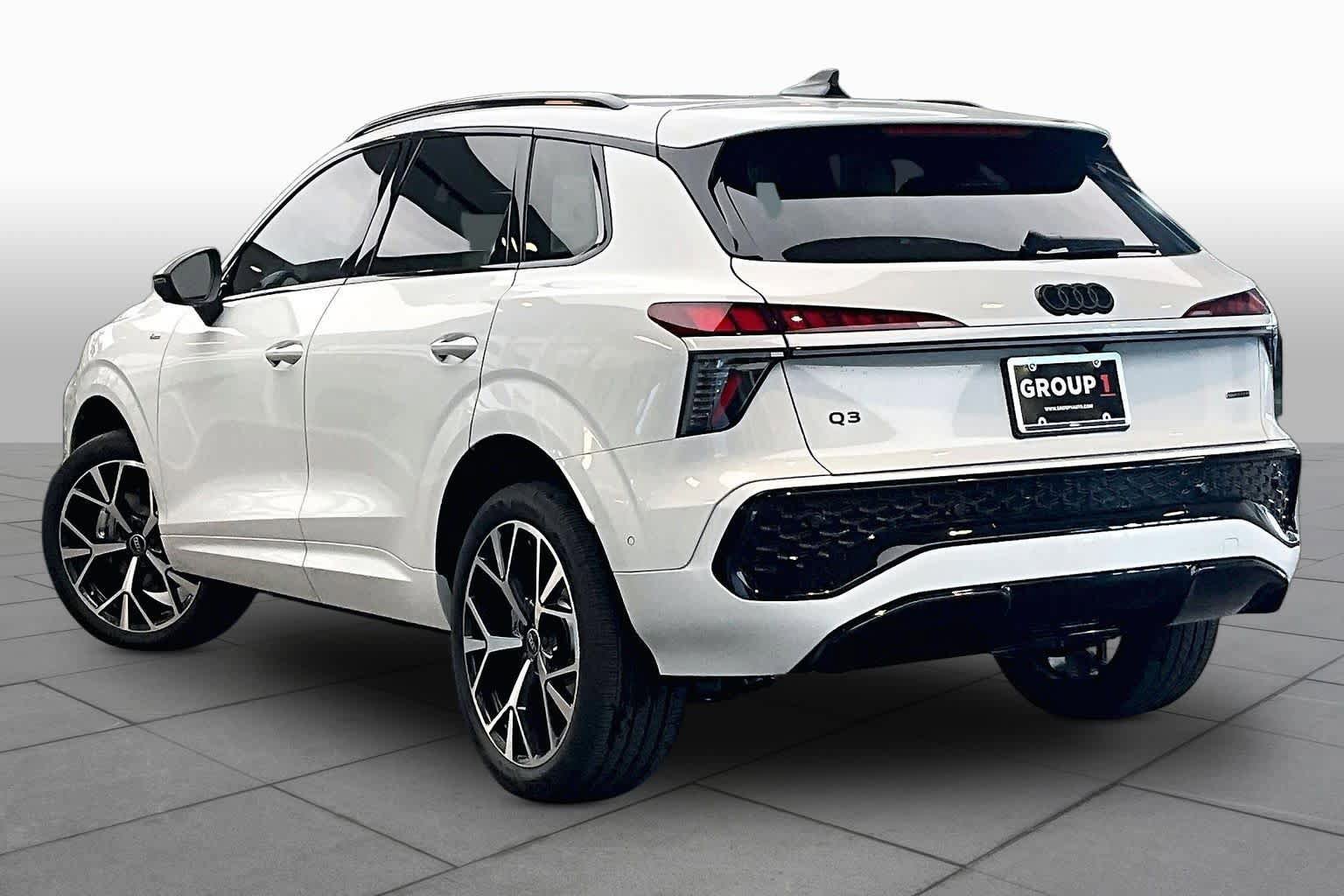 New 2026 Audi Q3 quattro 2.0T AWD/4WD image 12