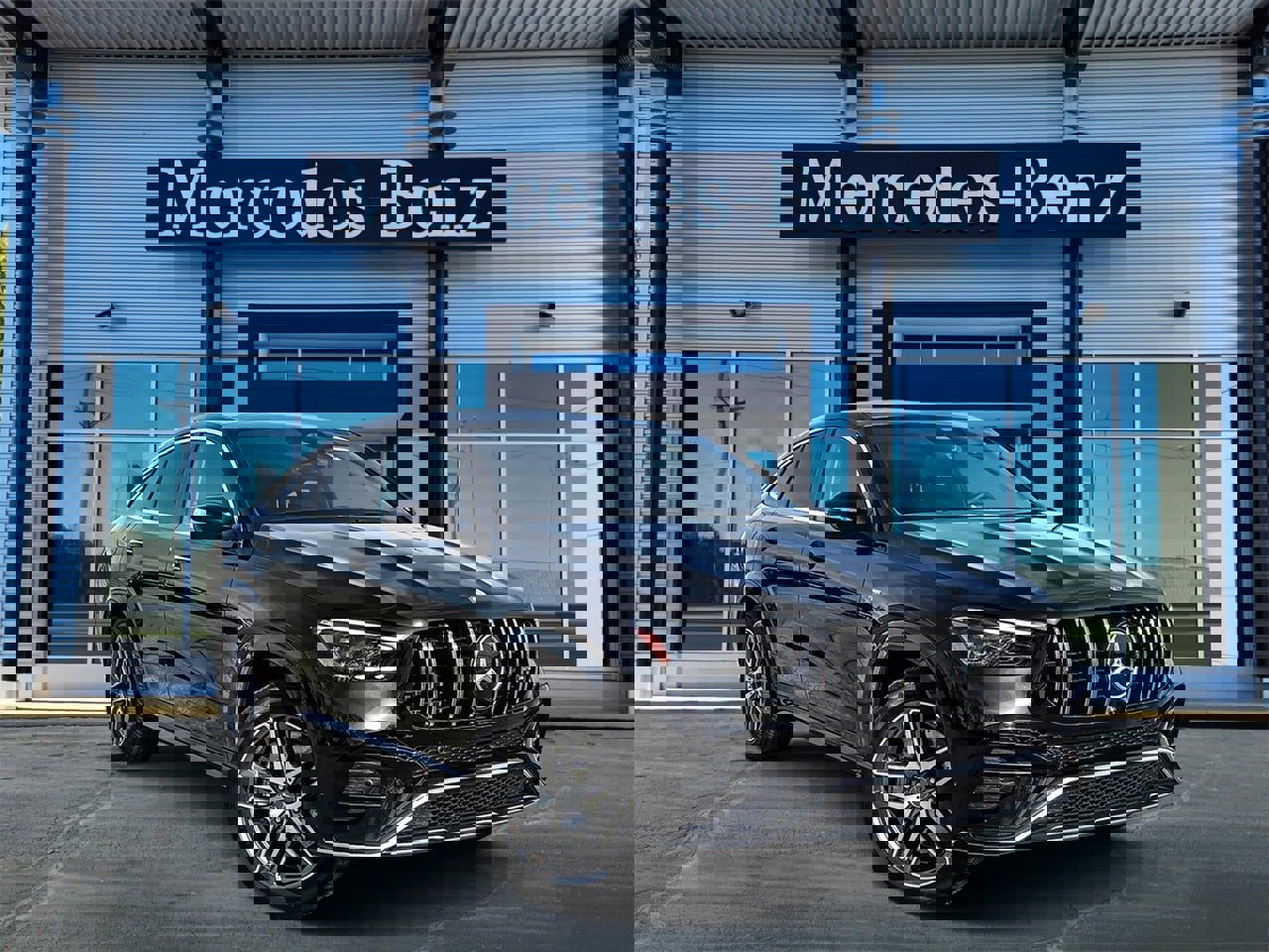 New 2026 Mercedes-Benz GLE 53 AMG 4MATIC image 1