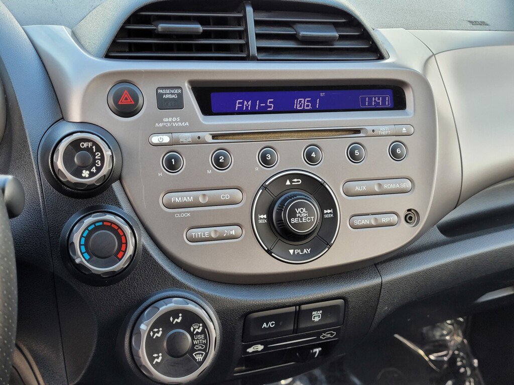 Used 2009 Honda Fit Sport image 13