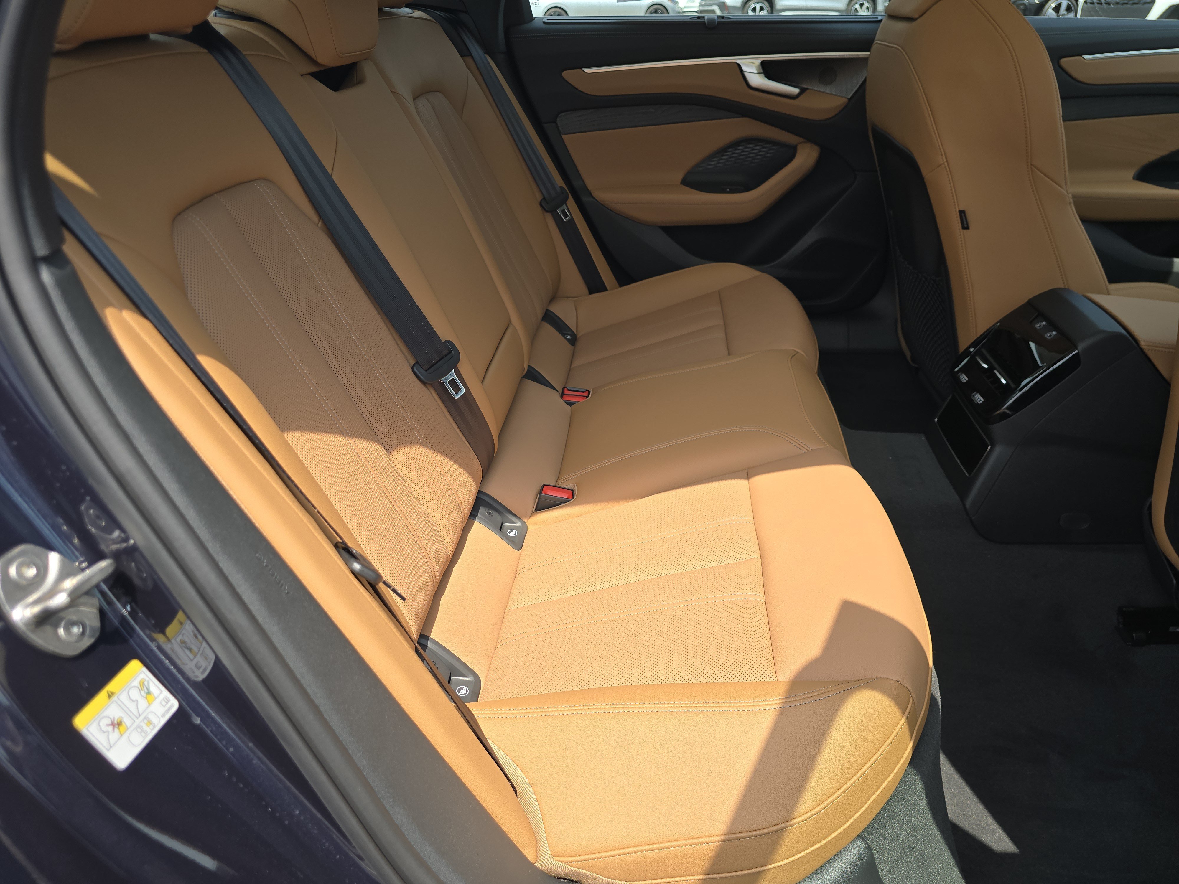 New 2026 Audi A6 Premium Plus AWD/4WD image 18