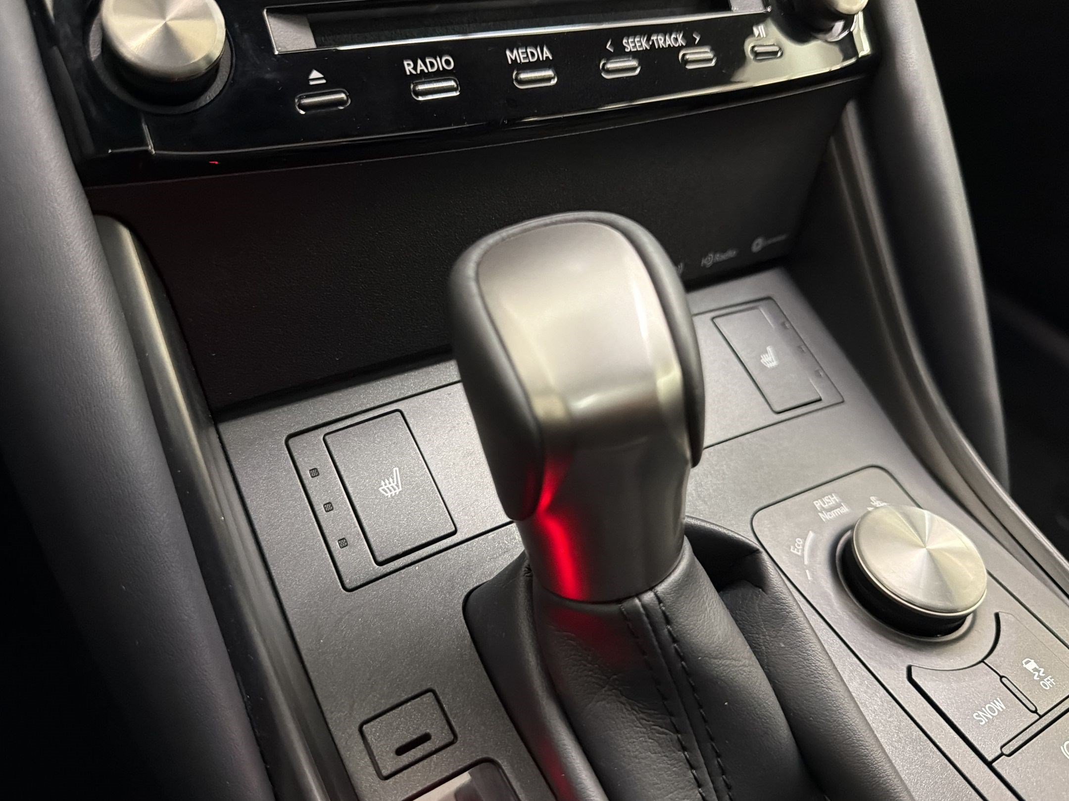 Certified 2024 Lexus IS 350 F Sport RWD image 19