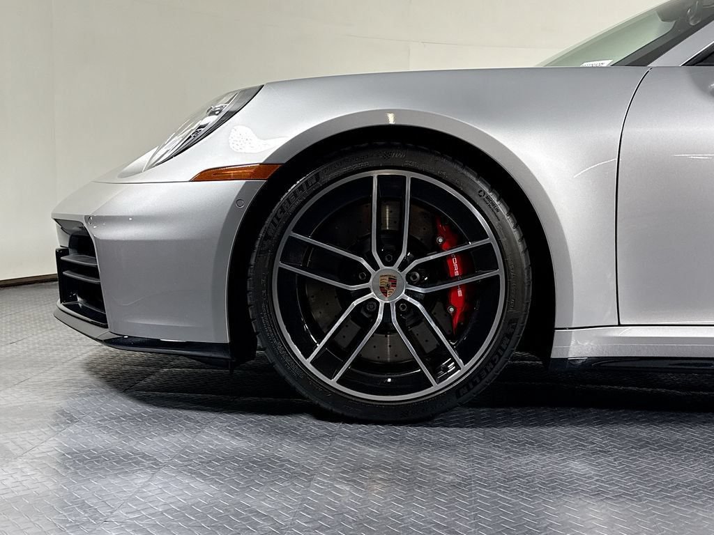 Certified 2026 Porsche 911 Carrera S RWD image 31