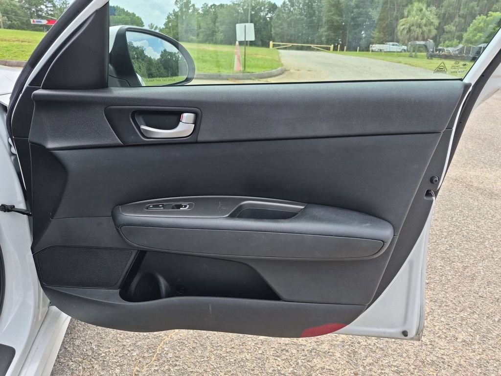 Used 2019 Kia Optima LX FWD image 32