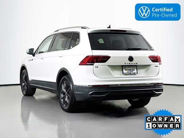 Certified 2022 Volkswagen Tiguan SE w/ Panoramic Sunroof Package image 5