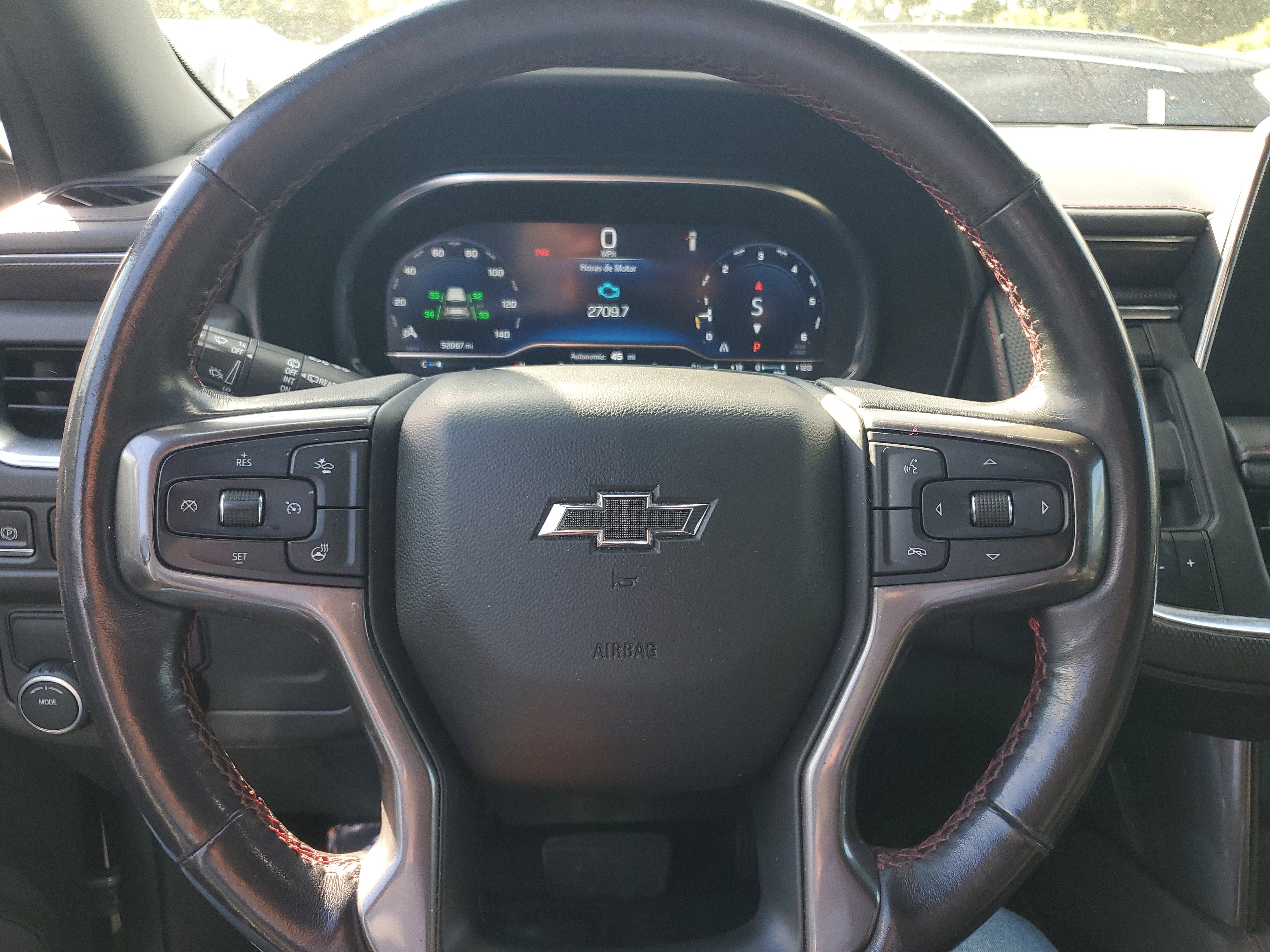 Used 2023 Chevrolet Suburban RST w/ Luxury Package image 13