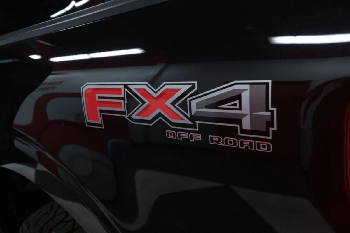 Used 2023 Ford F150 Lariat w/ Trailer Tow Package image 31