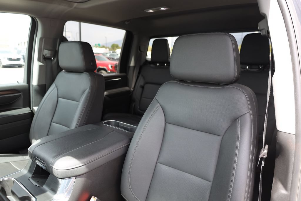 Used 2024 GMC Sierra 3500 SLT w/ SLT Premium Package AWD/4WD image 16