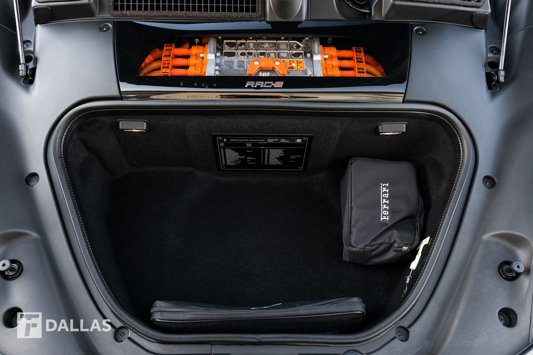 Used 2025 Ferrari SF90 Spider Spider image 34