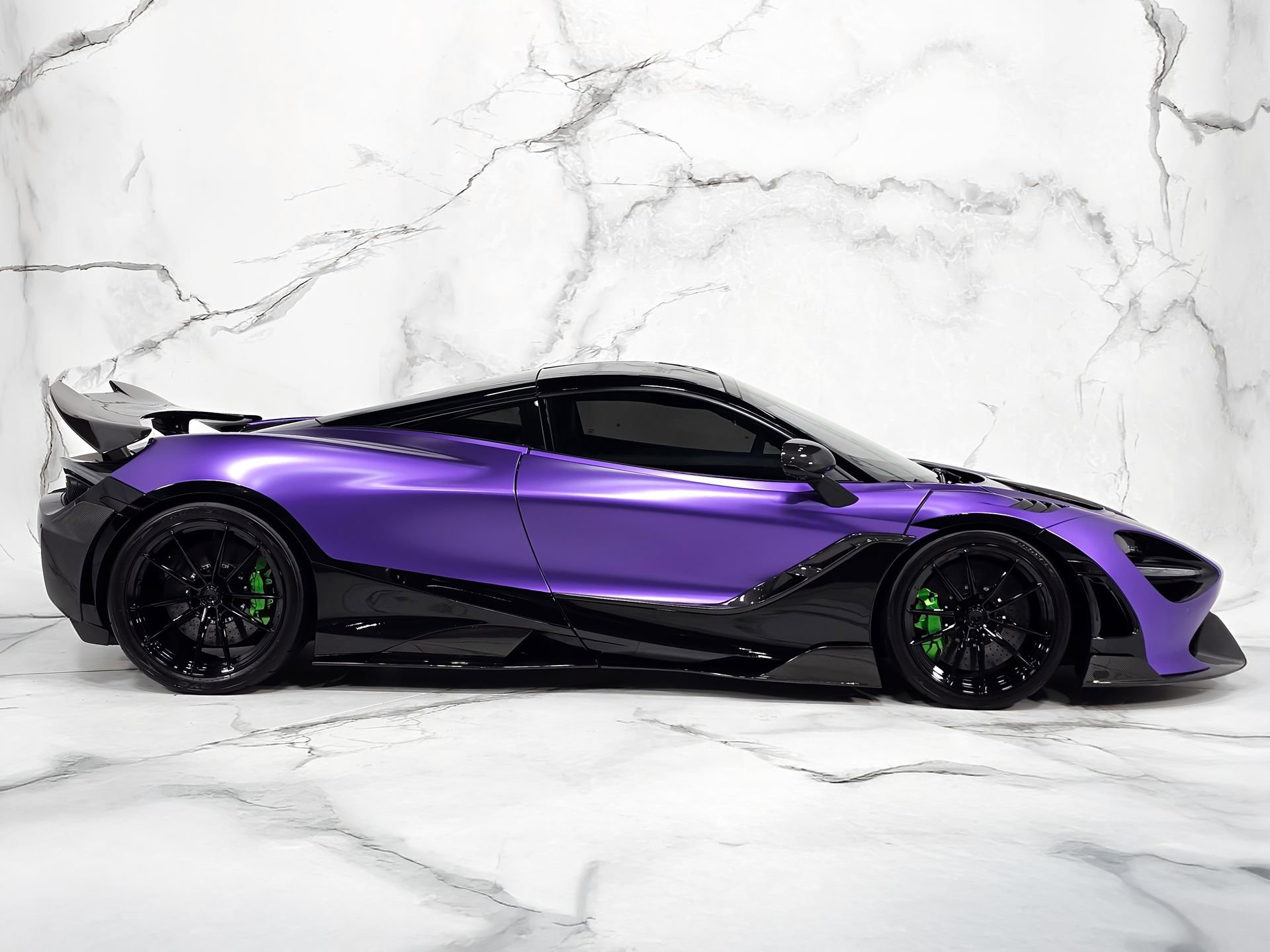 Used 2019 McLaren 720S RWD image 10