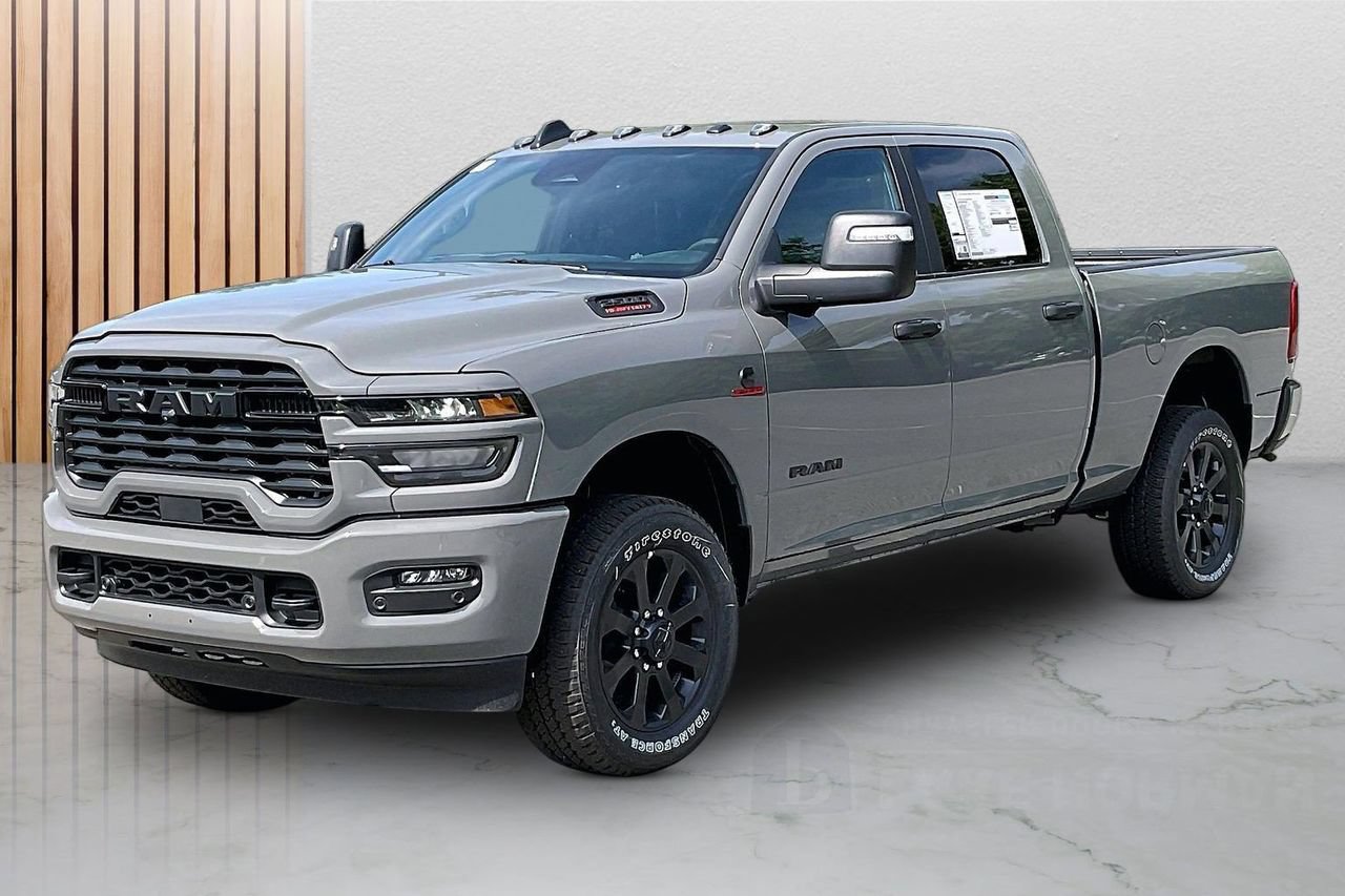 New 2026 RAM 2500 Big Horn AWD/4WD image 4