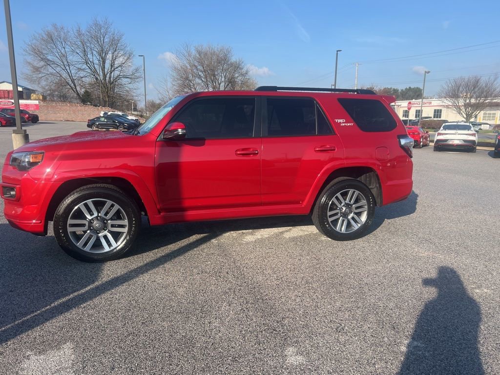 Used 2022 Toyota 4Runner TRD Sport w/ Technology Package image 6