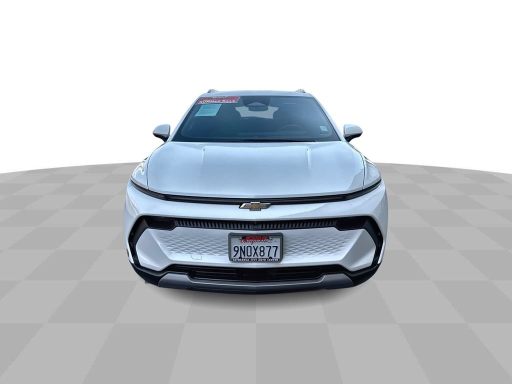 Used 2024 Chevrolet Equinox EV LT FWD image 3
