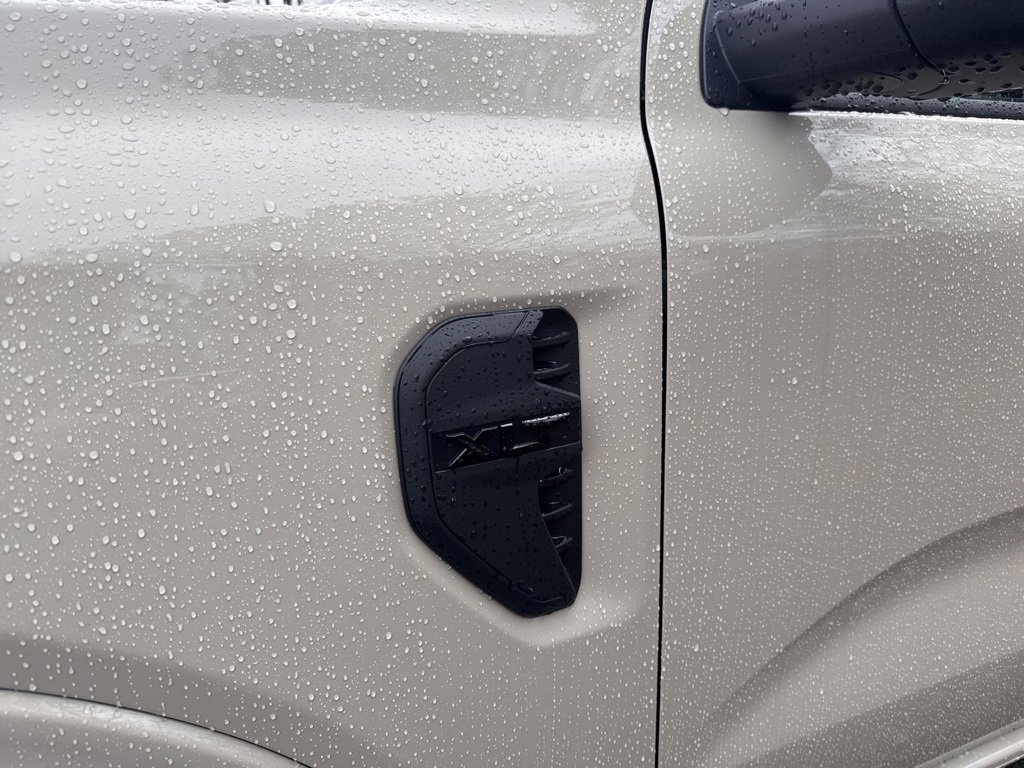 New 2025 Ford Ranger XLT w/ Black Appearance Package image 7