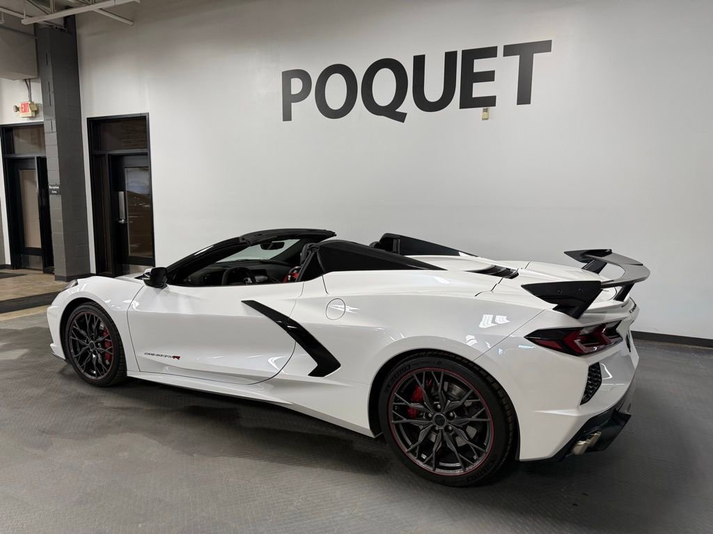 Used 2023 Chevrolet Corvette Stingray Premium Conv w/ Z51 Performance Package RWD image 6