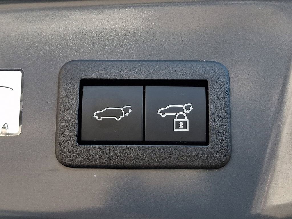 Used 2024 Toyota Prius Limited w/ Limited Premium Package image 30