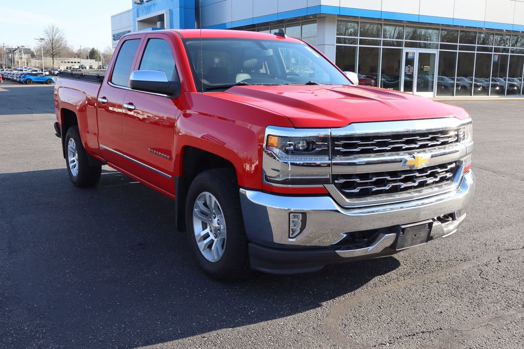 Used 2018 Chevrolet Silverado 1500 LTZ image 2