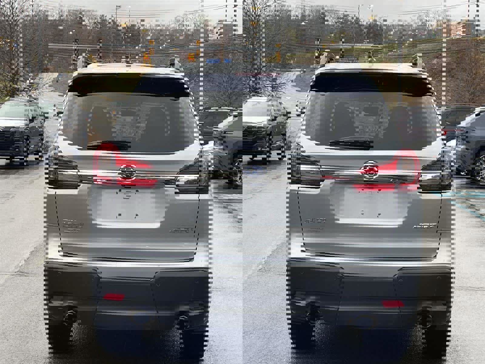 Certified 2022 Subaru Ascent Premium w/ Convenience Package image 4