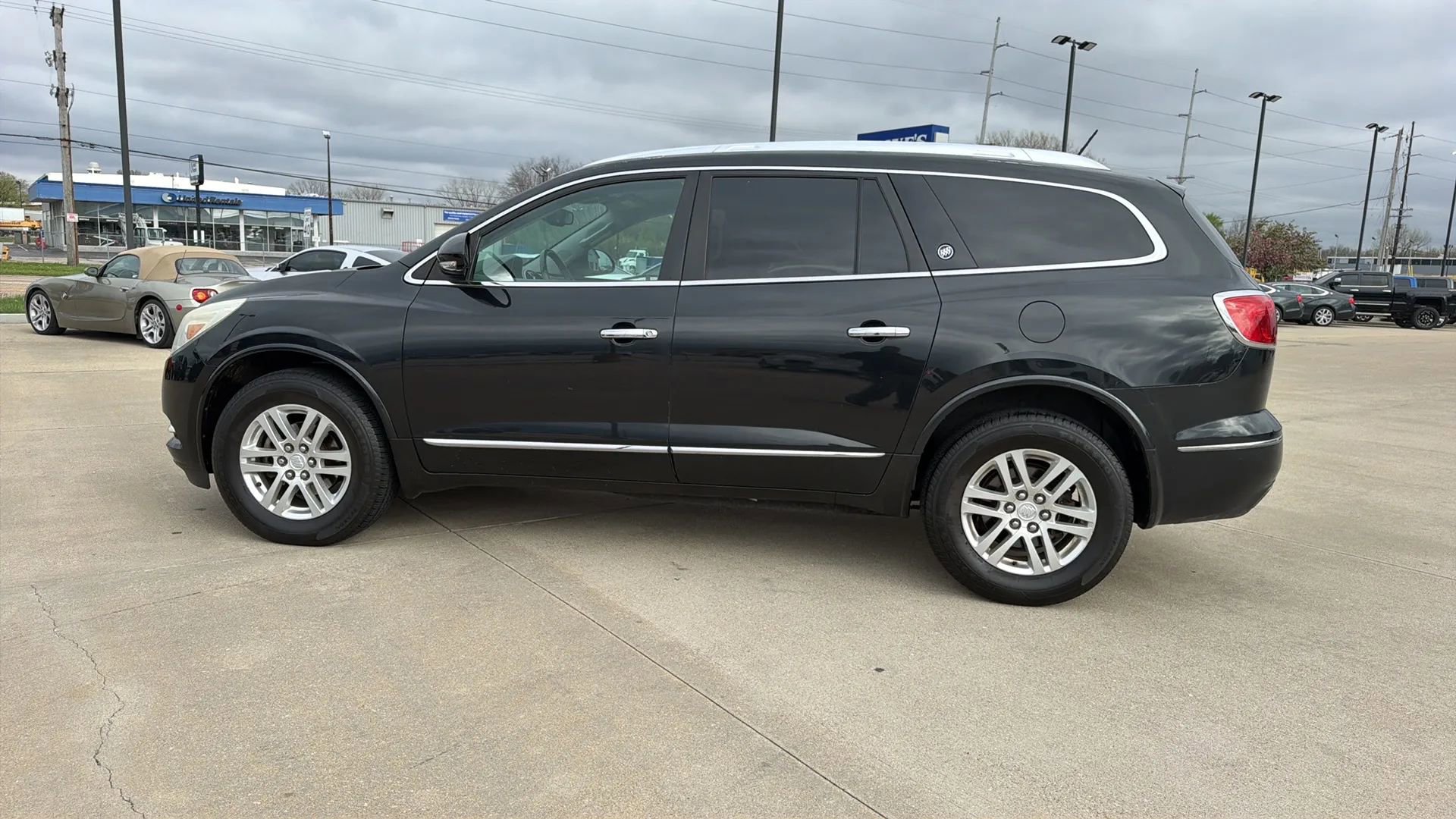 Used 2015 Buick Enclave Convenience FWD image 7