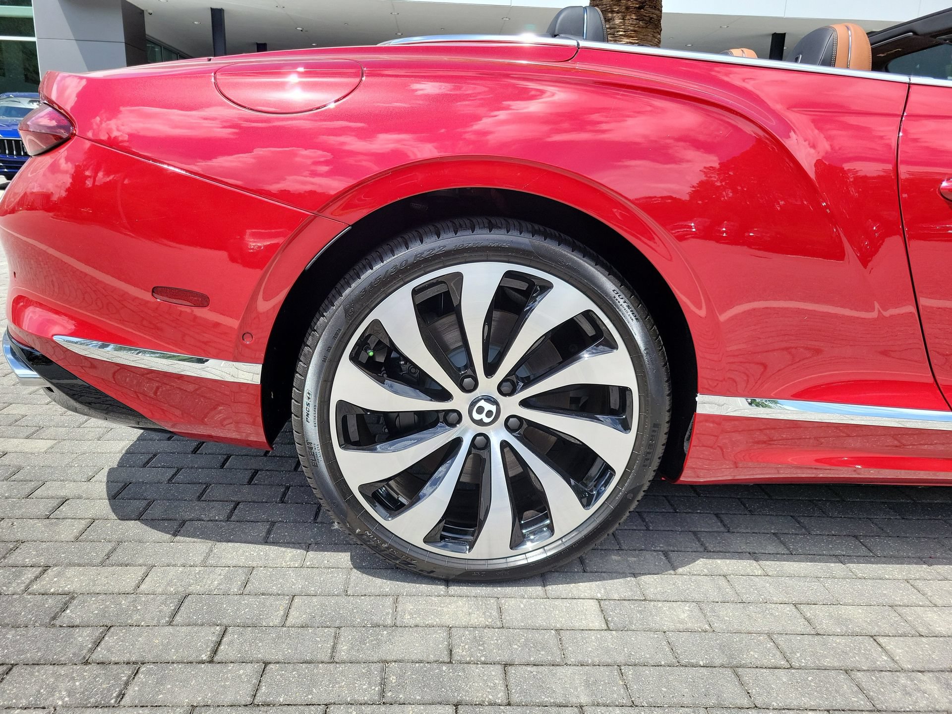 New 2026 Bentley Continental GTC AWD/4WD image 10