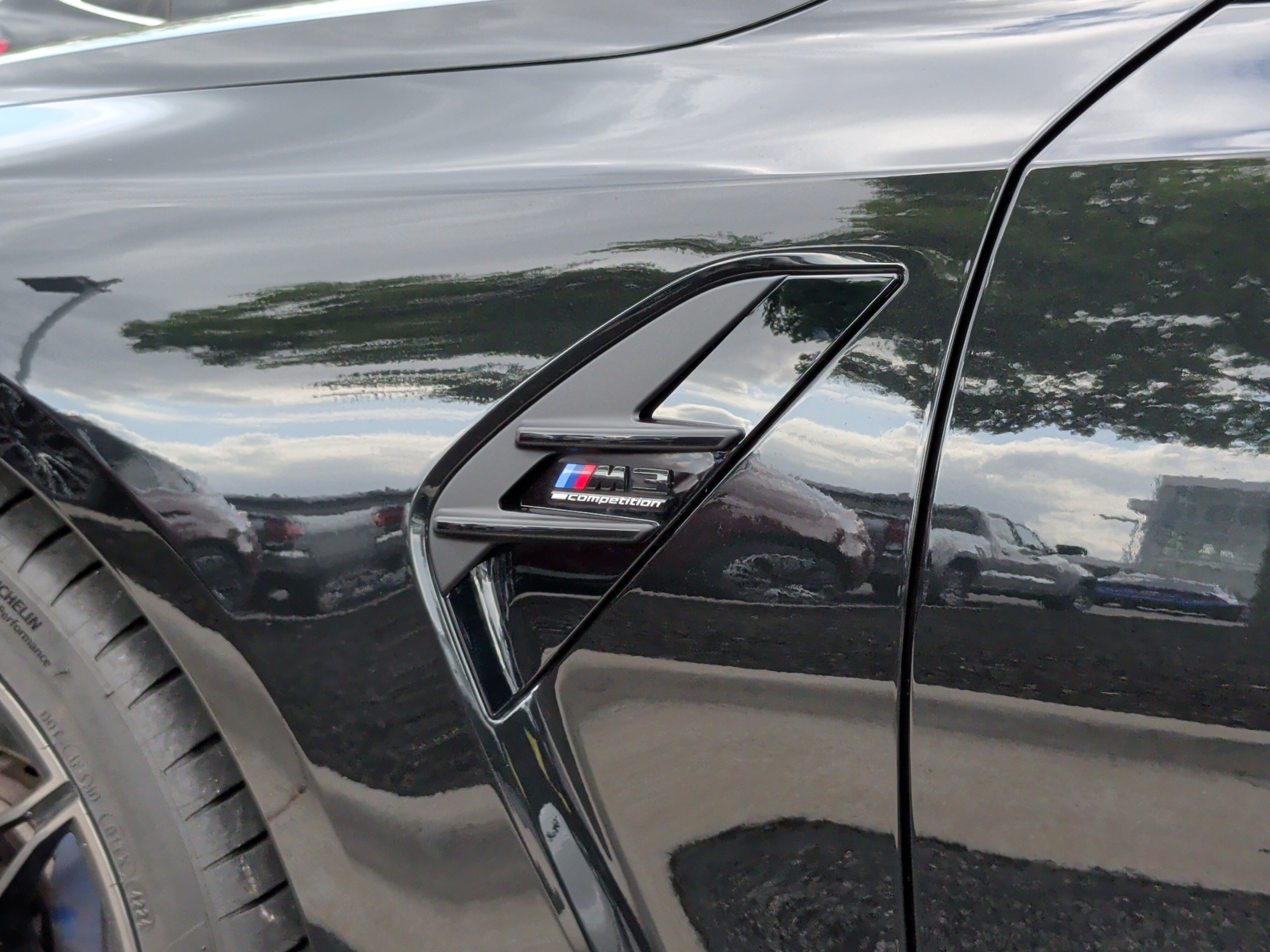 Used 2023 BMW M3 Competition w/ Executive Package image 13