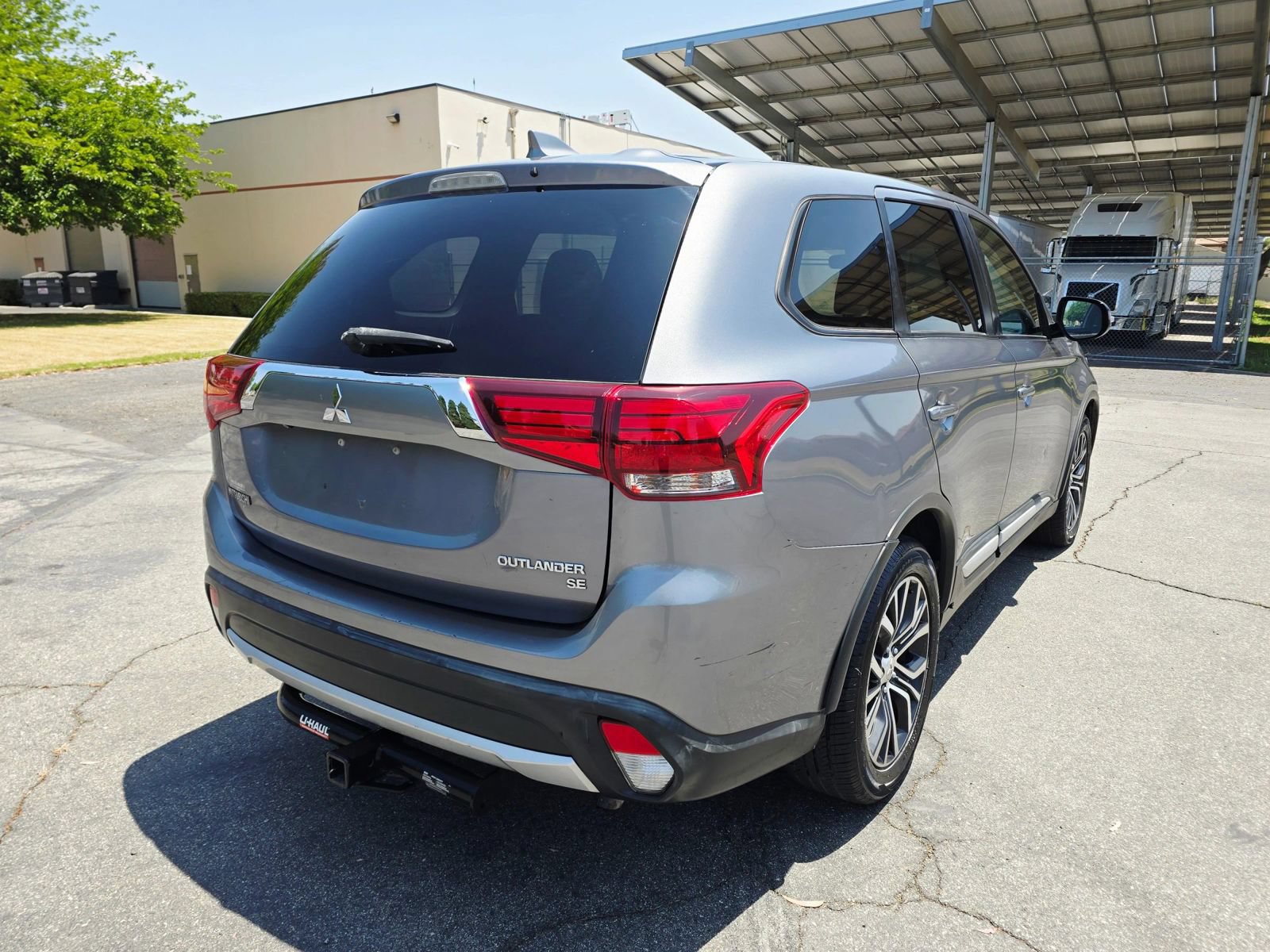 Used 2018 Mitsubishi Outlander SE FWD image 8