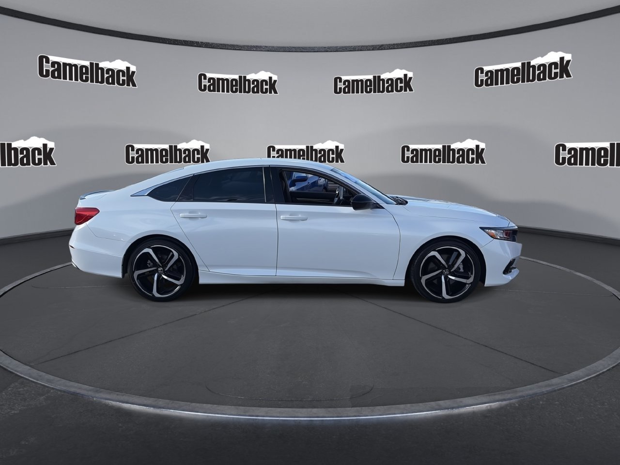 Used 2021 Honda Accord Sport image 8
