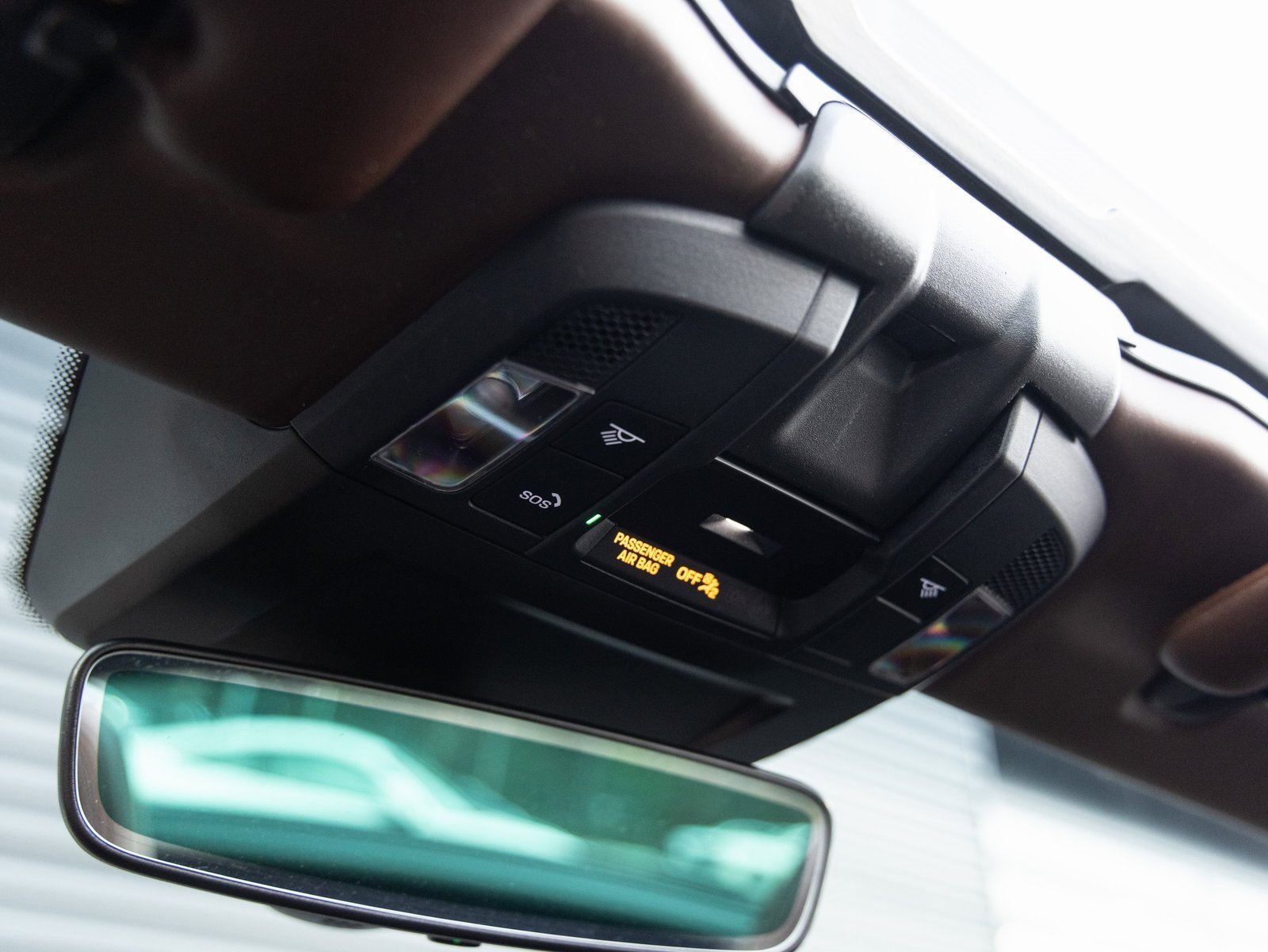 Used 2024 Porsche 911 Targa 4S w/ Premium Package image 21