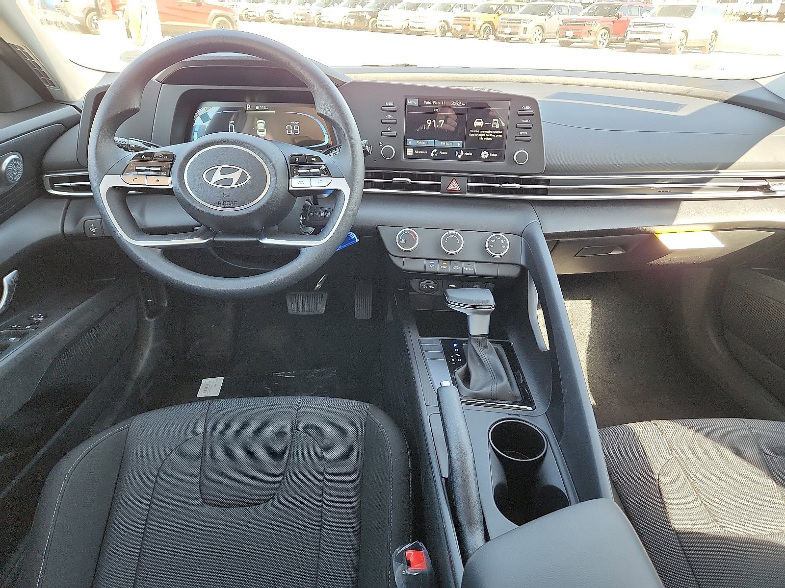 New 2026 Hyundai Elantra SE w/ Cargo Package image 8