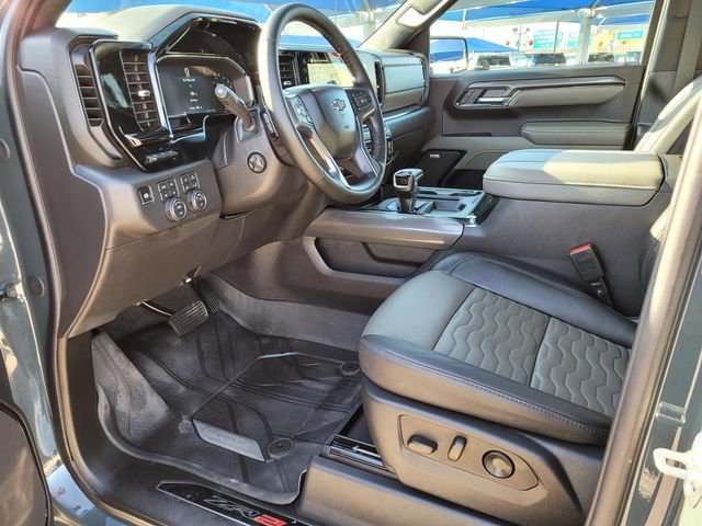Used 2026 Chevrolet Silverado 1500 ZR2 image 2