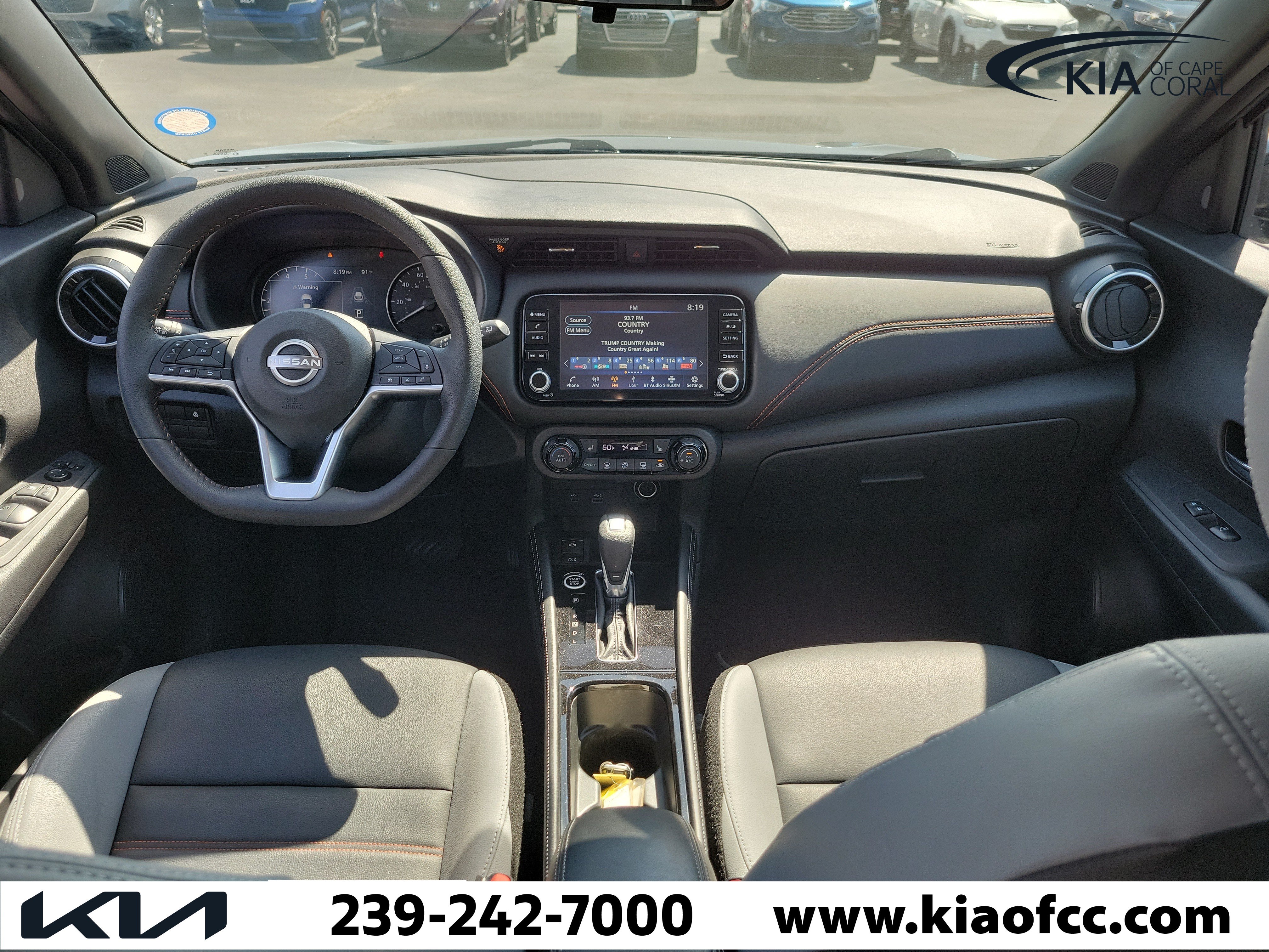 Used 2024 Nissan Kicks SR w/ SR Premium Package FWD image 14