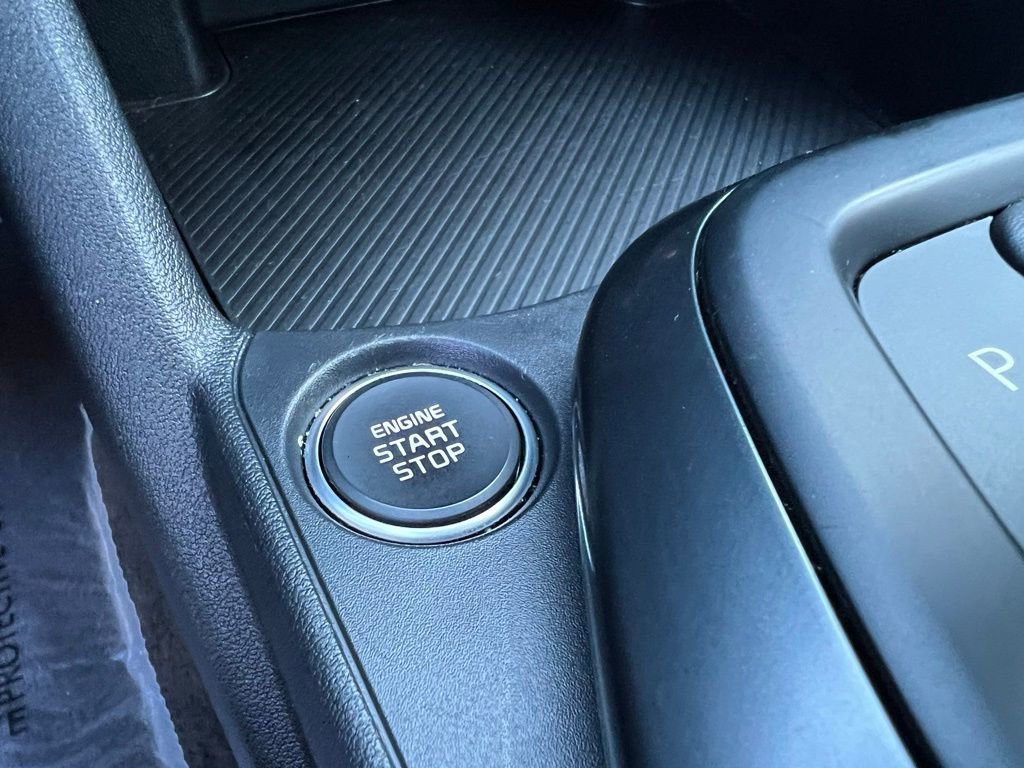 Used 2025 Kia K4 LXS image 44