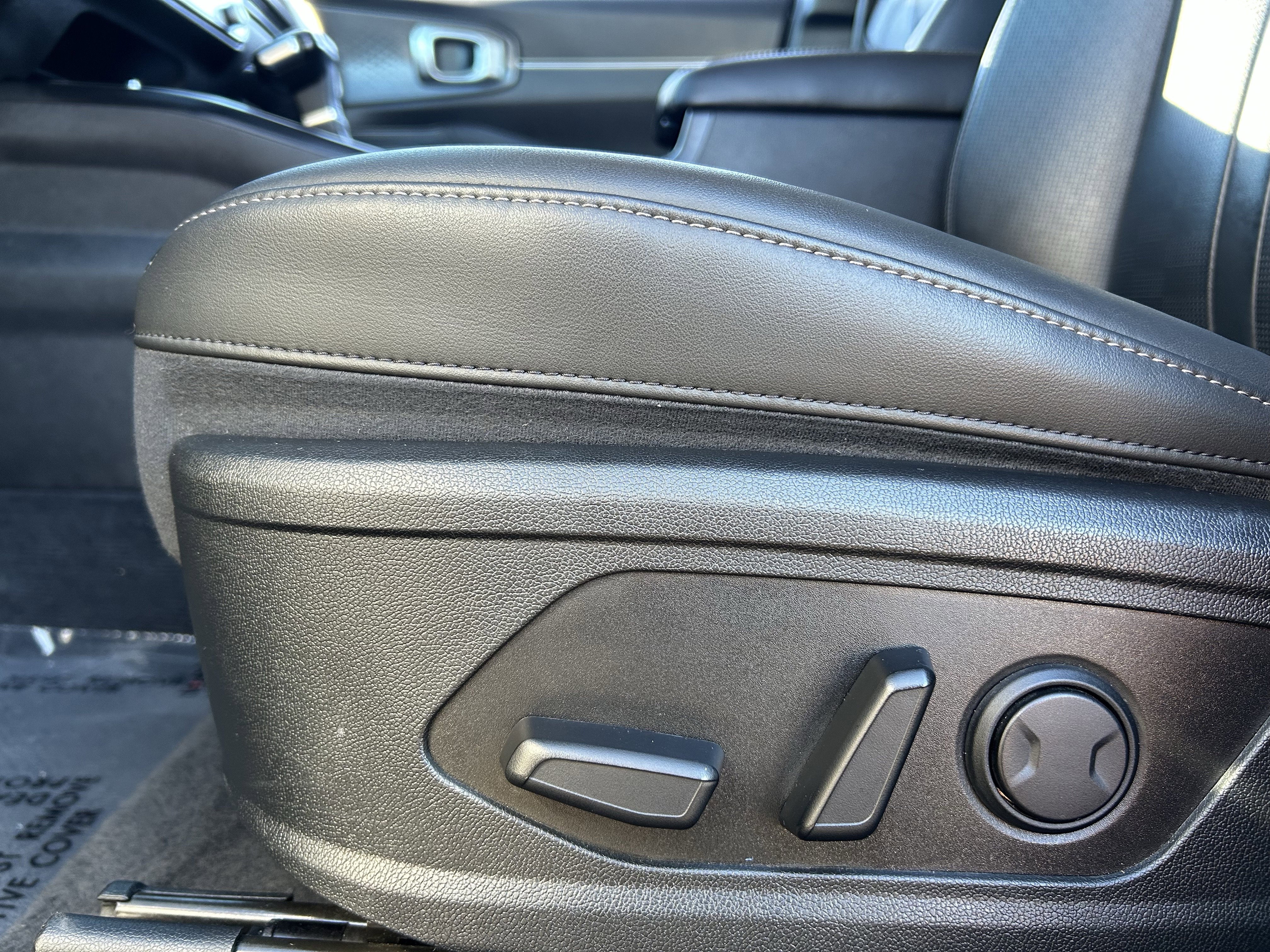 Certified 2024 Kia Sorento S image 20