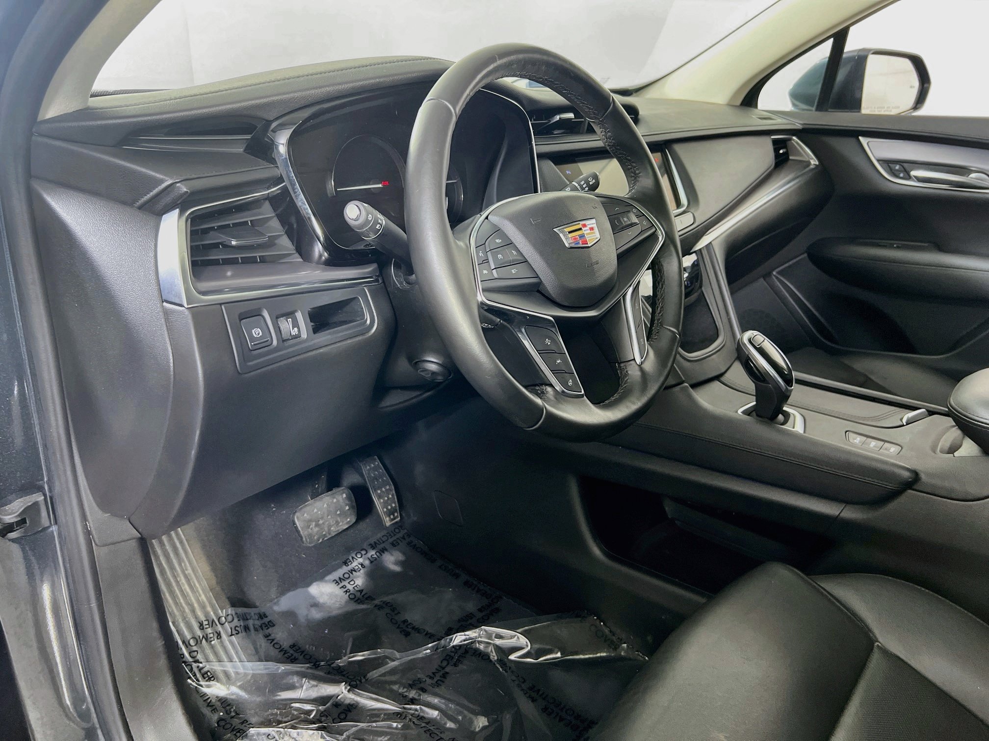 Used 2019 Cadillac XT5 Luxury AWD/4WD image 9