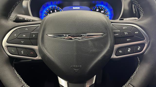 New 2026 Chrysler Pacifica Select image 14