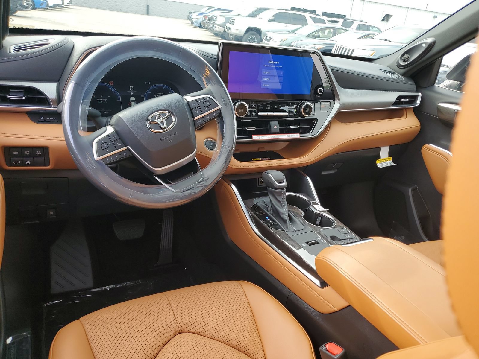 New 2026 Toyota Highlander Platinum AWD/4WD image 11