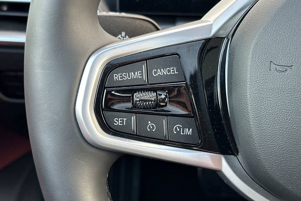 Used 2025 BMW i4 eDrive40 w/ M Sport Package image 26