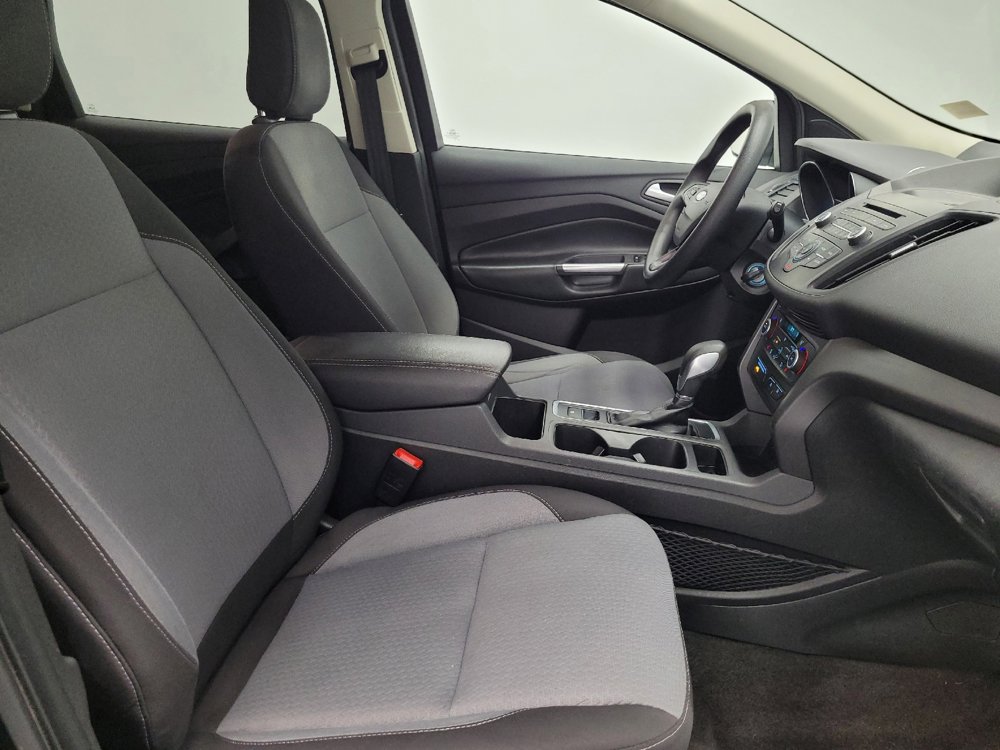 Used 2018 Ford Escape SE image 21