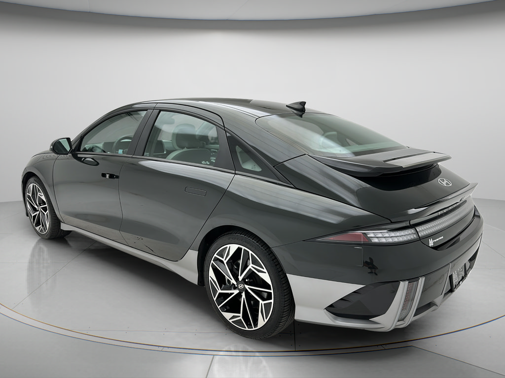Used 2023 Hyundai Ioniq 6 SEL AWD/4WD image 4