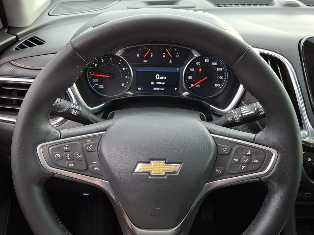 Used 2023 Chevrolet Equinox Premier AWD/4WD image 19