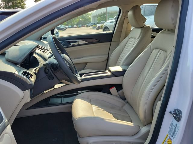 Used 2019 Lincoln MKZ Reserve AWD/4WD image 6